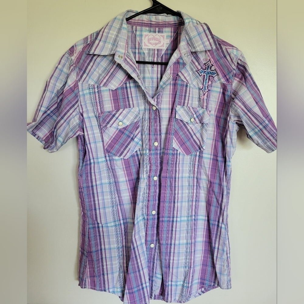 Cowgirl Hardware Purple Blue Embroidered Cross Short Sleeve Snap Button Down Top